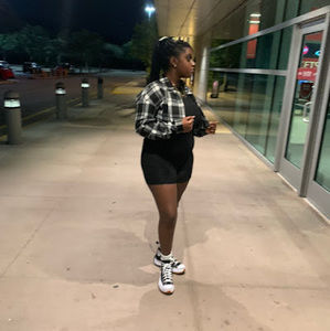 Meet your Posher, Jerryelle